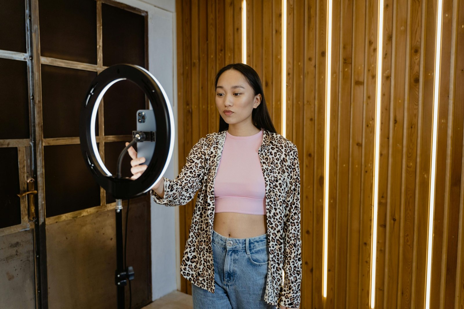 Top 10 Fashion Influencers to Follow in 2026